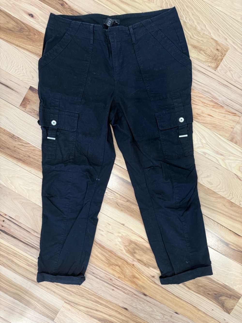 White House Black Market Black Cargo Pants Size 6
